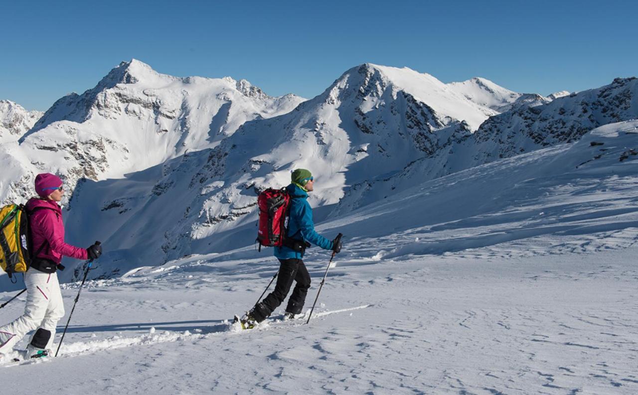 Stilfser Haeuschen Mit Blick Auf Koenig Ortler Vila Exterior foto